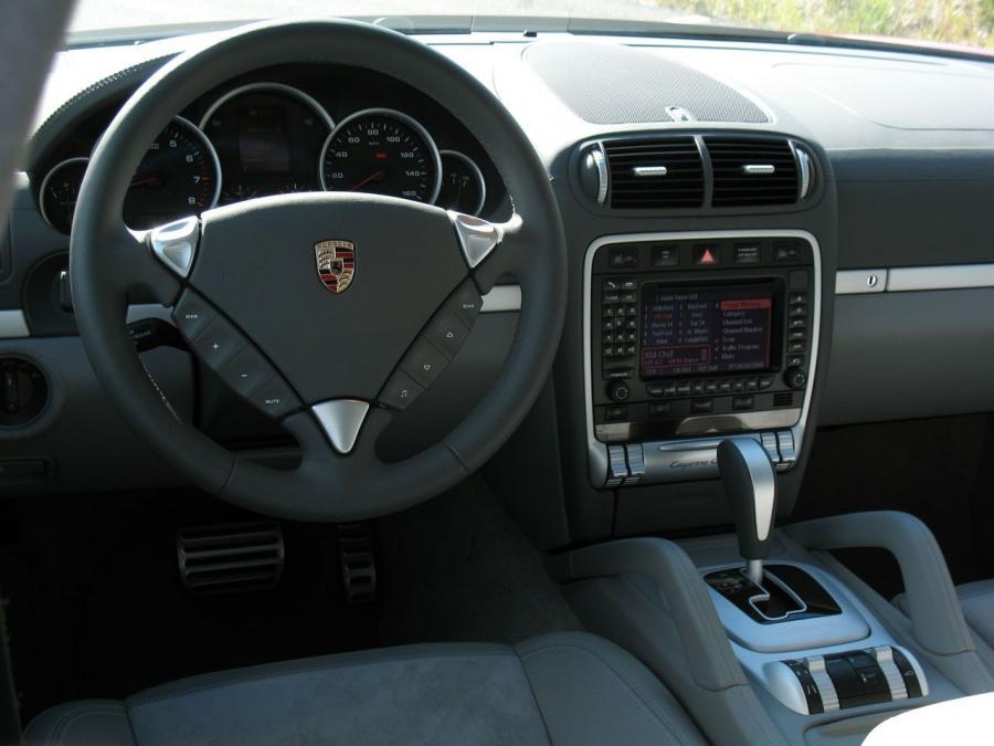  Porsche Cayenne GTS 2007 года  (фото 27 из 77)